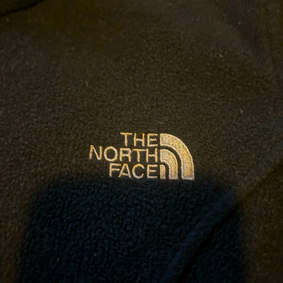 Fitted Northface fleece - Picture 2 of 4